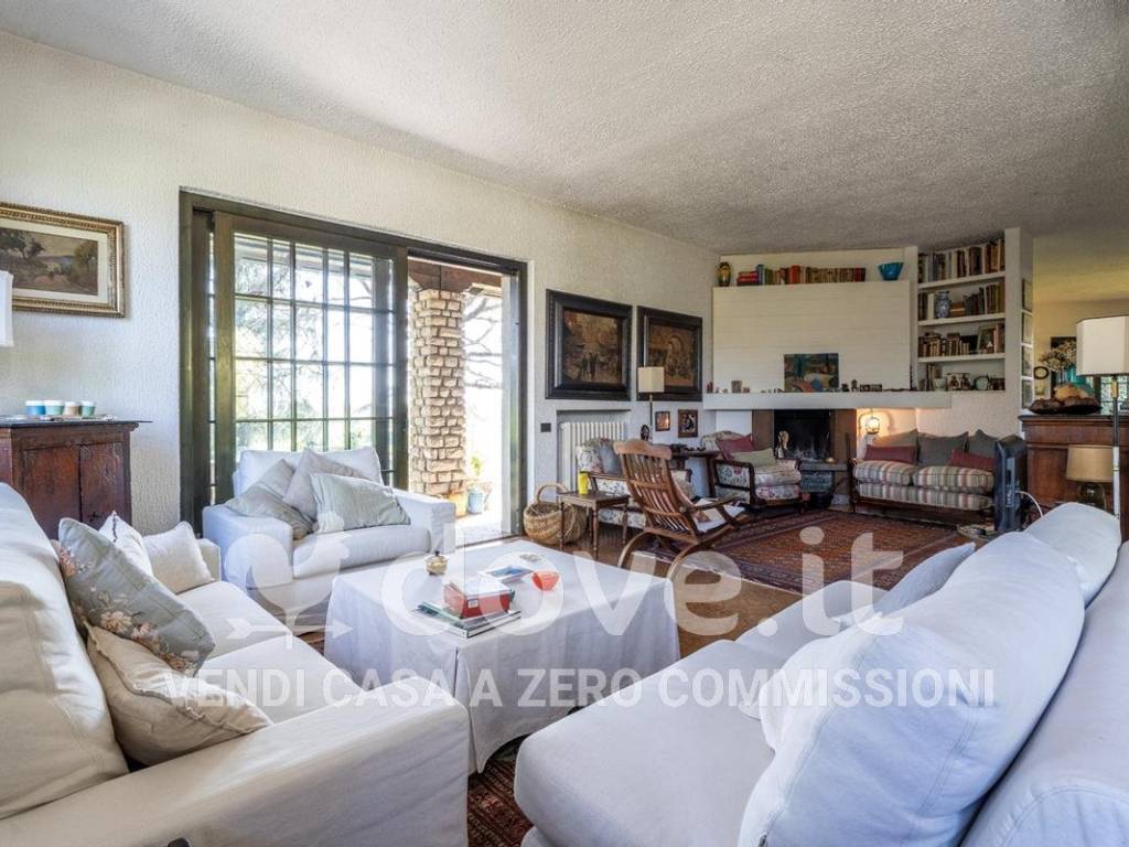 Villa a Lomagna in Via G. Marconi, 10 - Foto 4