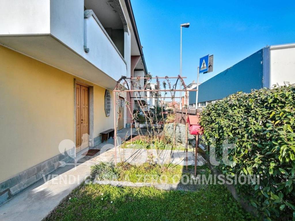 Villetta a schiera a Lodi in Via Lago di Como, 5 - Foto 2