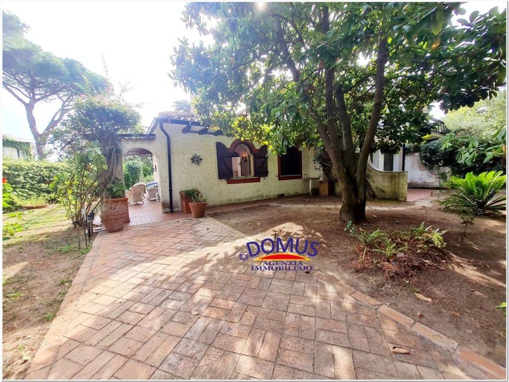 Villa a San felice circeo in Piazza Italo Gemini - Foto 2
