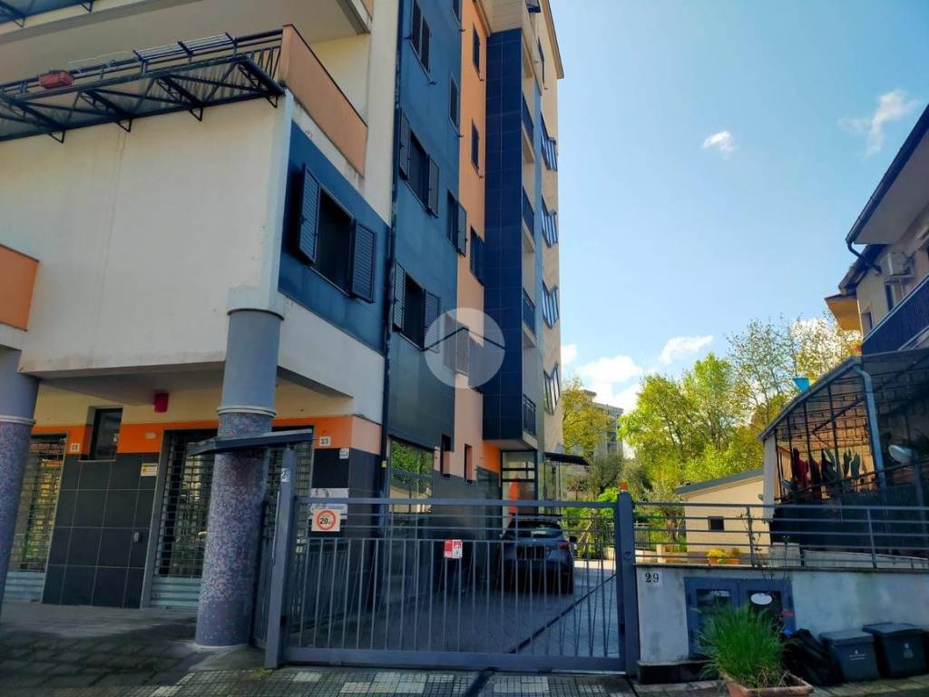 Attico / mansarda a Cosenza in Via Gabriele e Guido Pizzuti, 27 - Foto 2