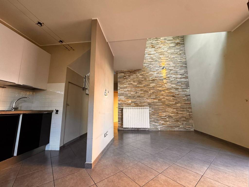 Loft / open space a Monsummano terme in Via Giuseppe Garibaldi - Foto 2