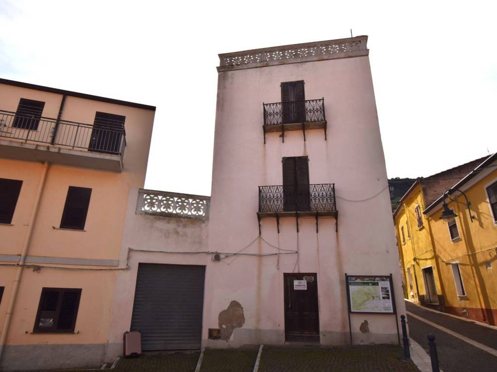 Casa indipendente a Laerru in Via Cristoforo Colombo, 11 - Foto 2