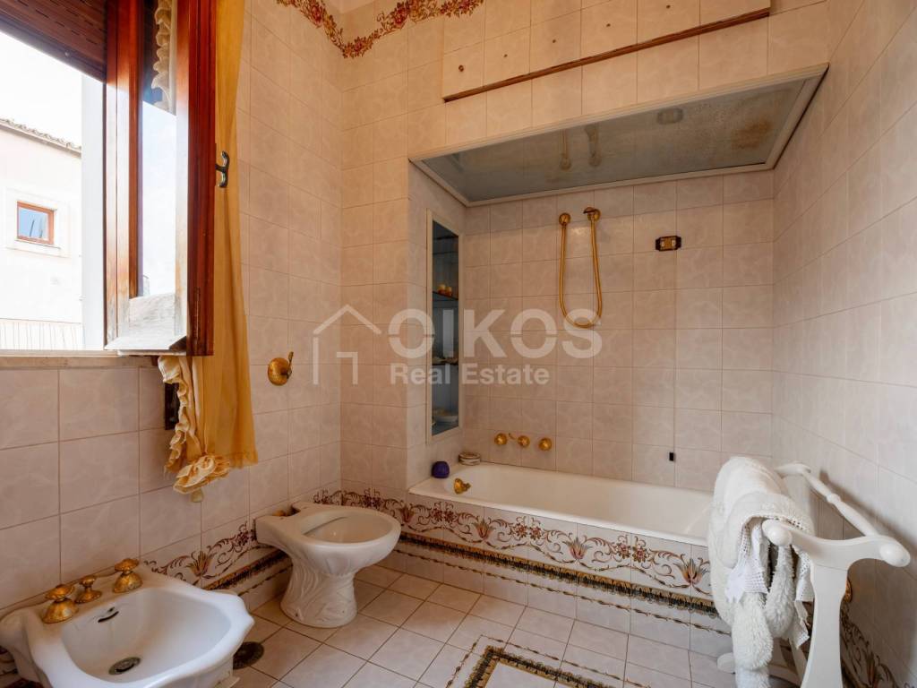 Palazzo / stabile a Noto in Via Ducezio - Foto 3