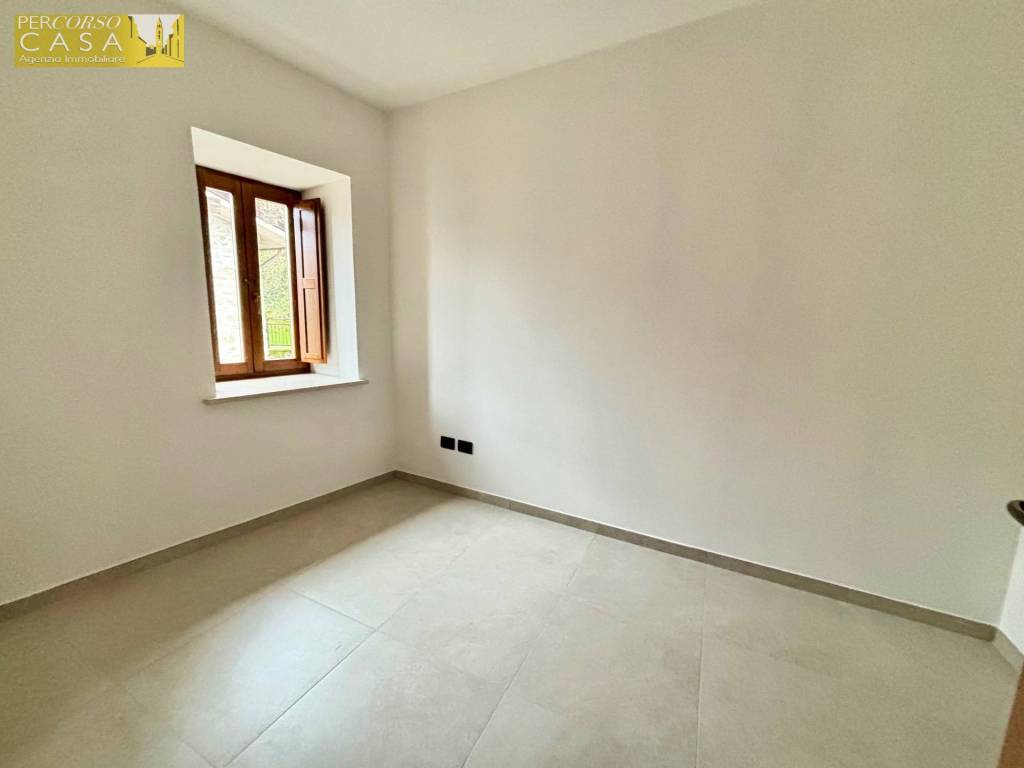 Appartamento a Fano adriano in Via Amedeo Artinghelli - Foto 5