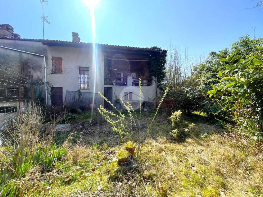 Casa indipendente a Biella in Via Santuario D'Oropa, 331 - Foto 3