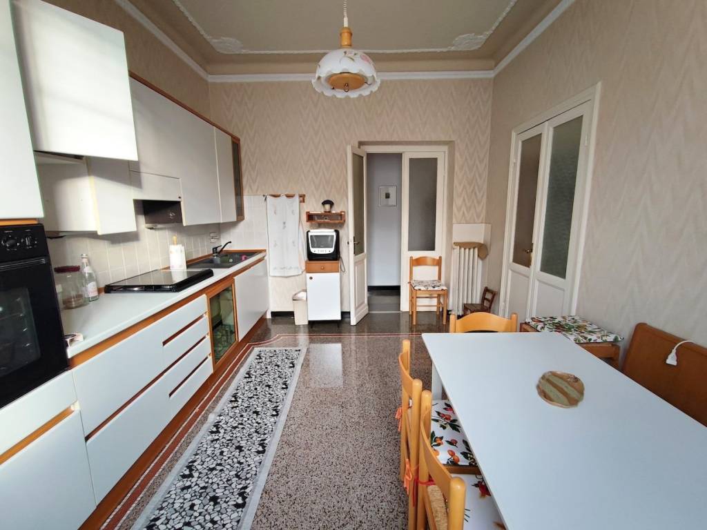 Appartamento a Genova in Via Bettino Ricasoli - Foto 4