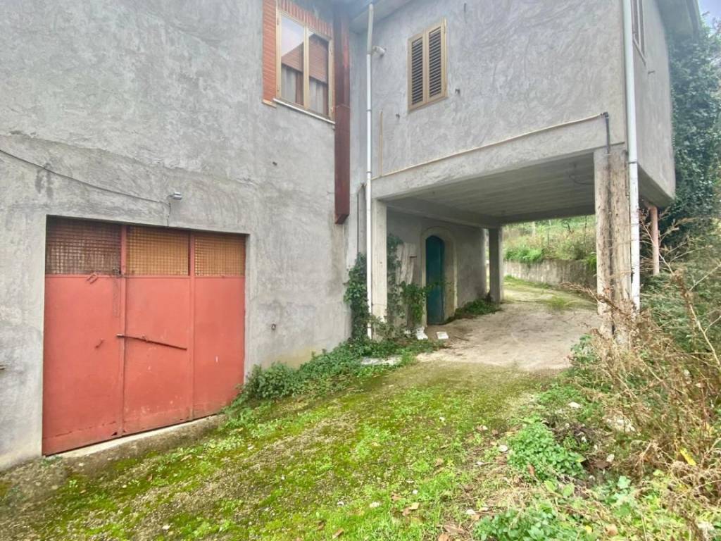 Appartamento a Montemiletto in Via Torretta - Foto 5