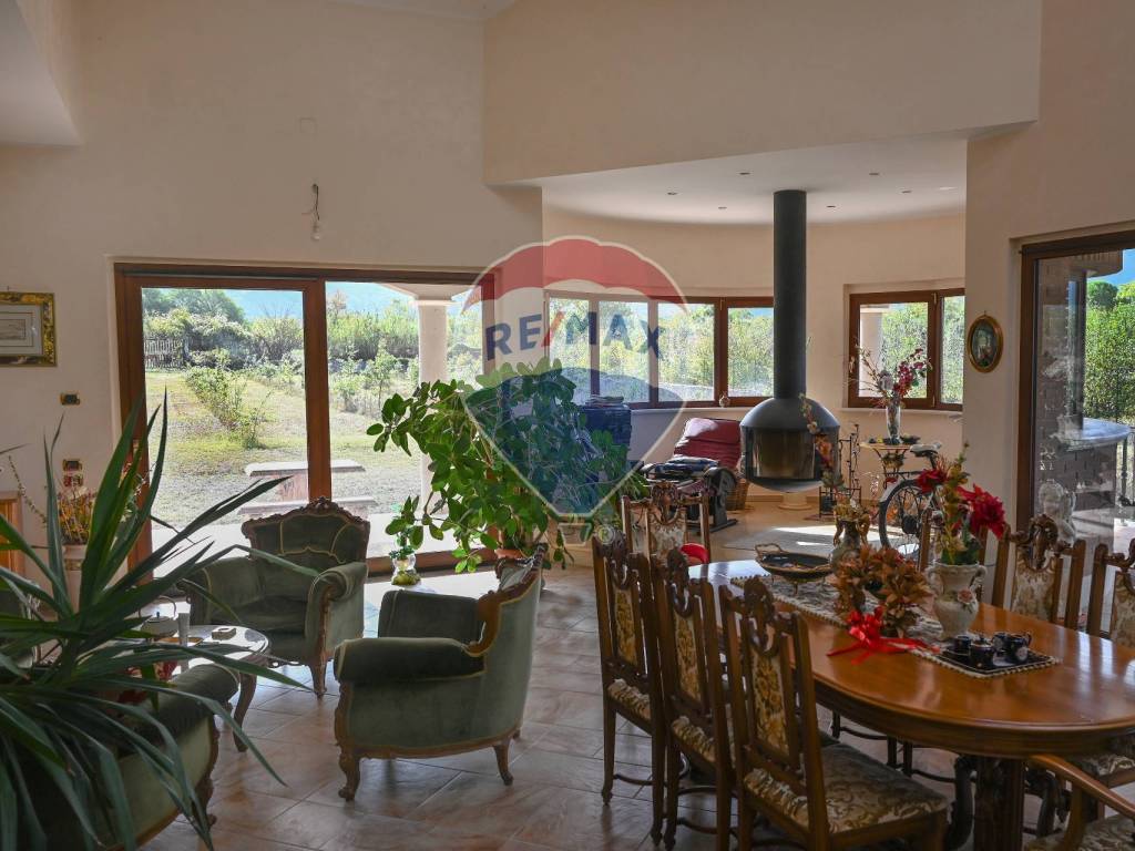 Villa a Sulmona in Via Cappuccini, 182 - Foto 2