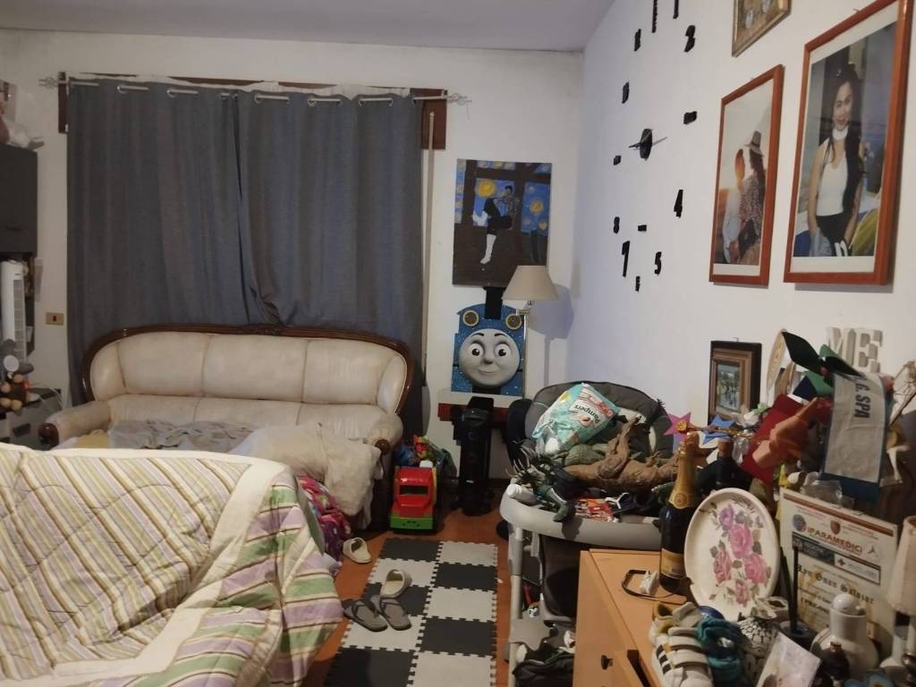 Appartamento a Fara in sabina in Largo 24 Maggio - Foto 2