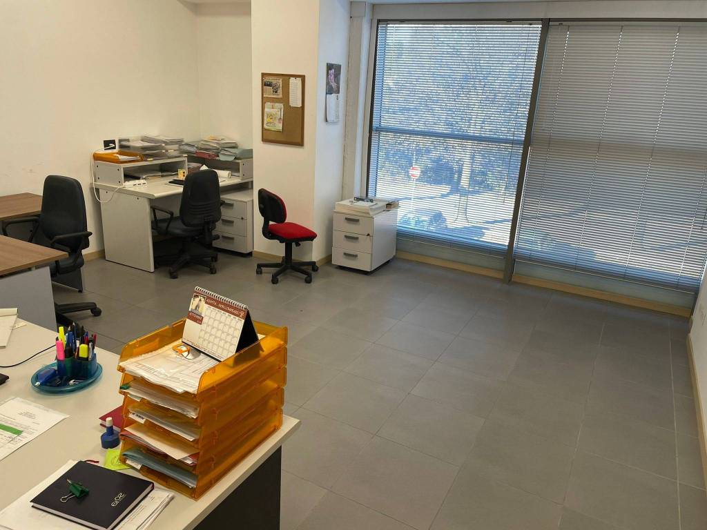 Immobile a Saronno in Viale Lombardia - Foto 4