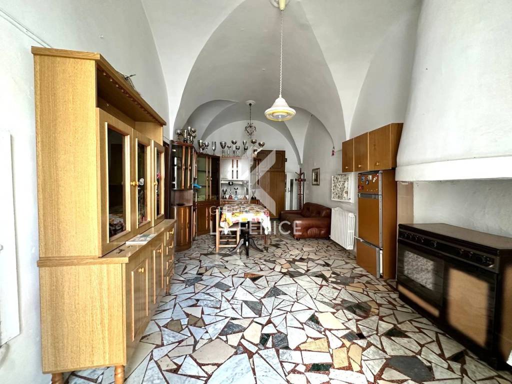 Casa indipendente a Martina franca in vico IV AGESILAO MILANO - Foto 4