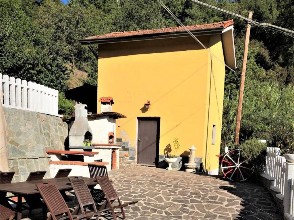 Villa a Vezzano ligure in Area Residenziale Follo Follo - Foto 5