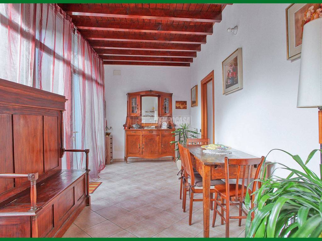 Appartamento a Induno olona in Via vela - Foto 3