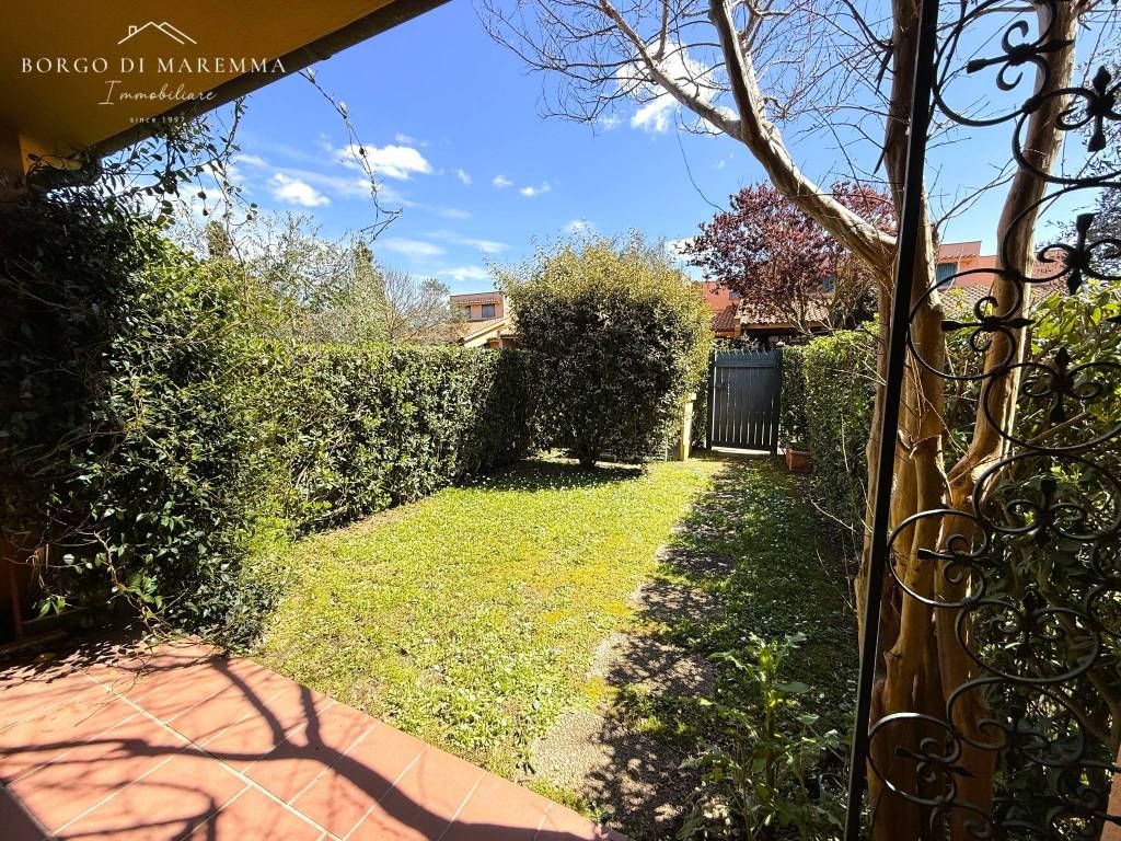 Villetta a schiera a Montalto di castro in Strada del Casalaccio - Foto 4
