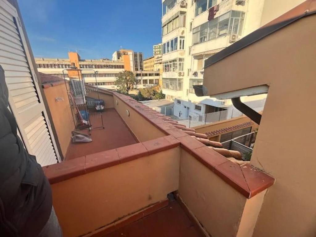 Appartamento a Livorno in Via Roma S.N.C. - Foto 2