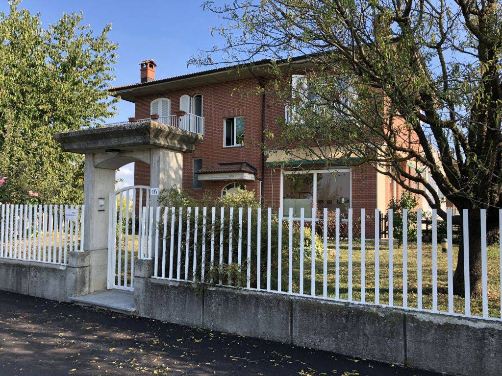 Villa a Mondovì in Via Carrù, 18 - Foto 3