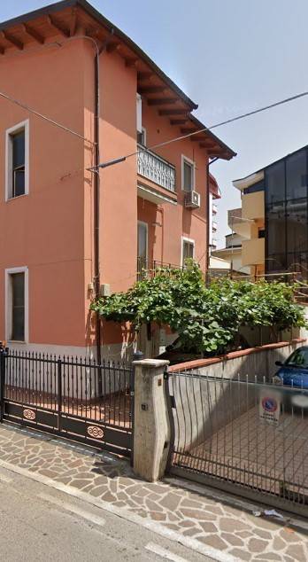Appartamento a Montesilvano in Via Arno, 42 - Foto 2