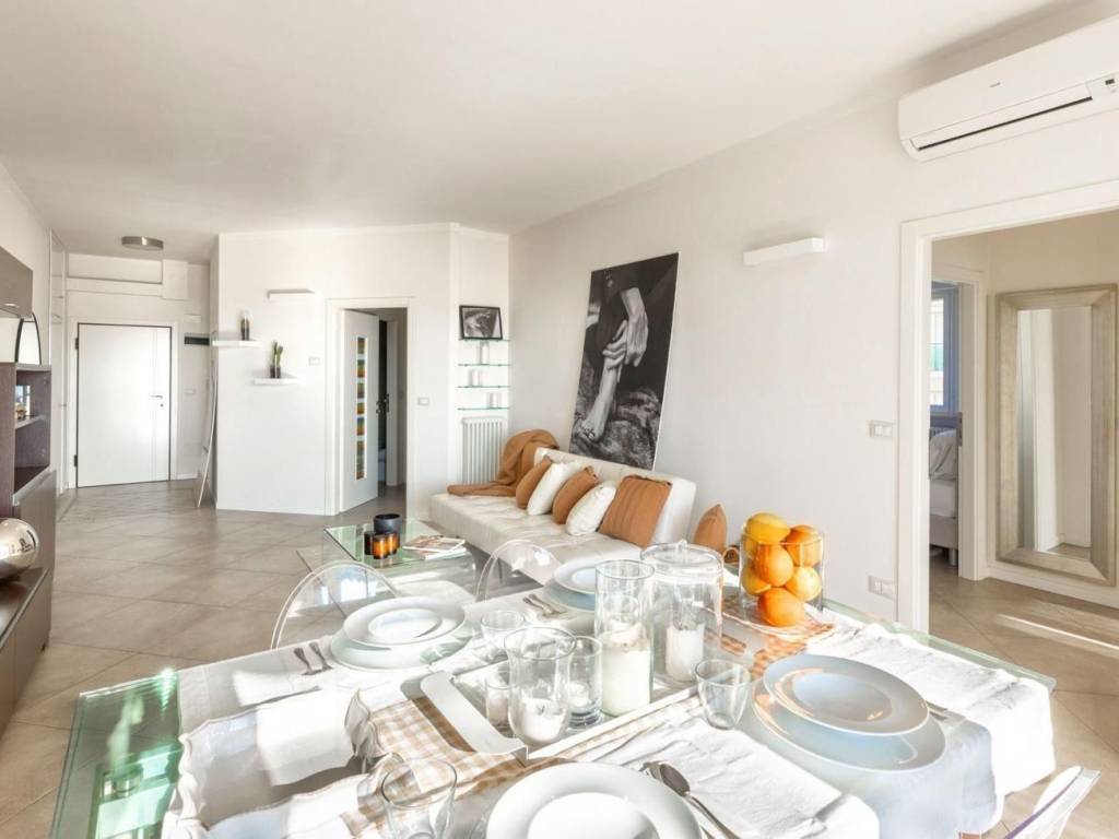 Appartamento a Riccione in Viale Giosuè Carducci - Foto 3