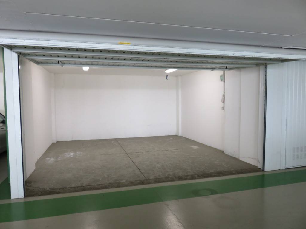 Box / garage a Verona in Via San Camillo De Lellis - Foto 5