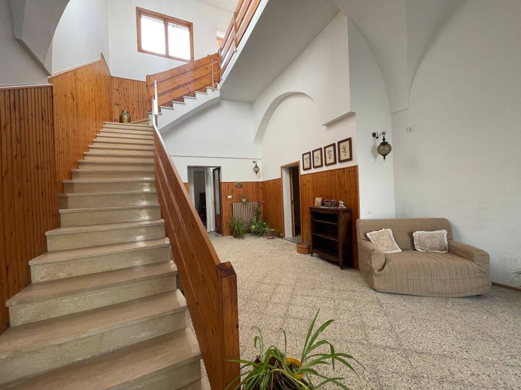 Casa indipendente a Presicce-acquarica in Piazza Municipio, 23 - Foto 2