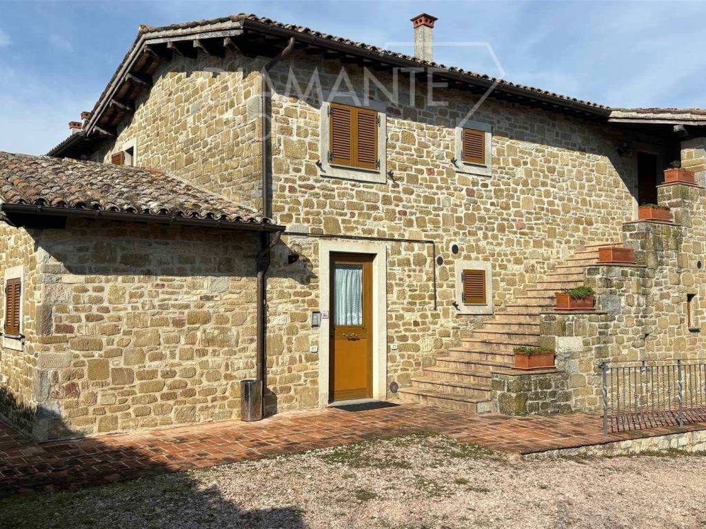 Rustico / casale a Gubbio in Gubbio - Foto 4