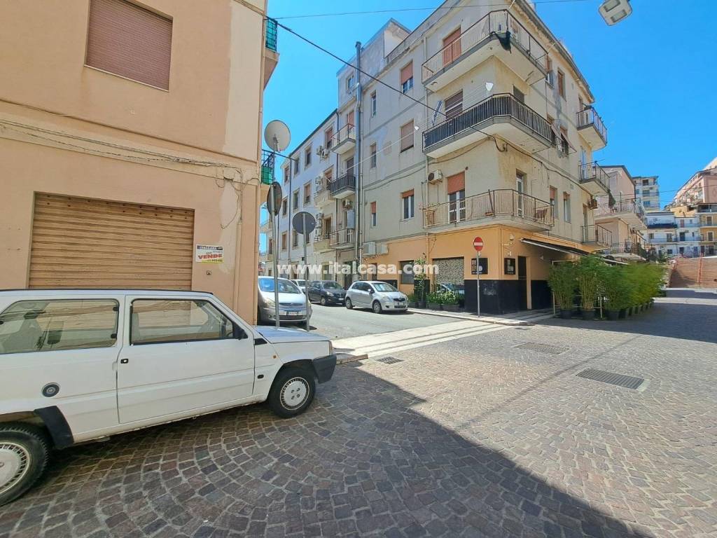 Immobile a Crotone in Via Renato Geremicca - Foto 2