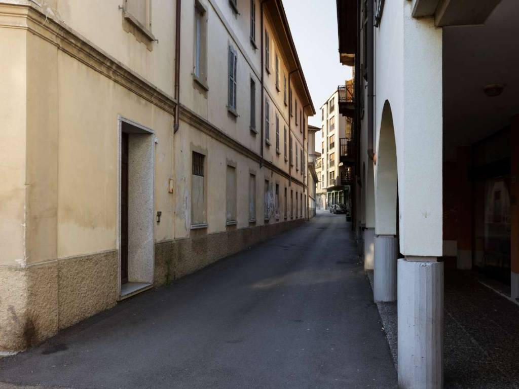 Appartamento a Verbania in Via Restellini 10 - Foto 2