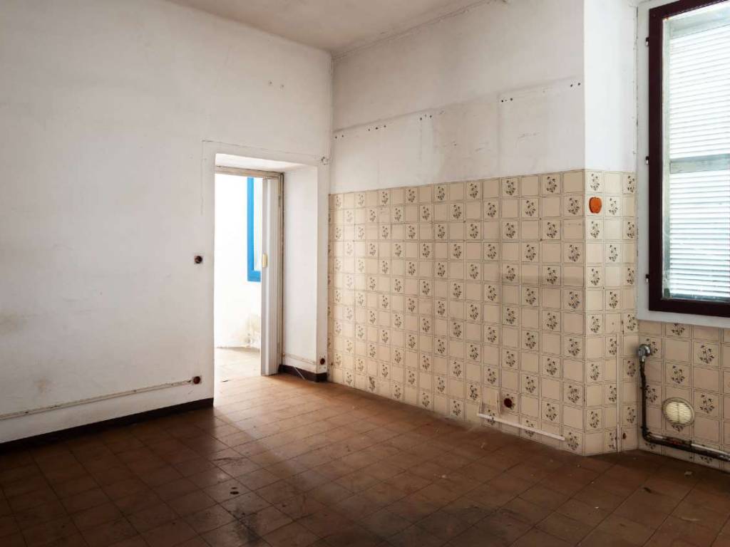 Appartamento a Verbania in Via Restellini 10 - Foto 5