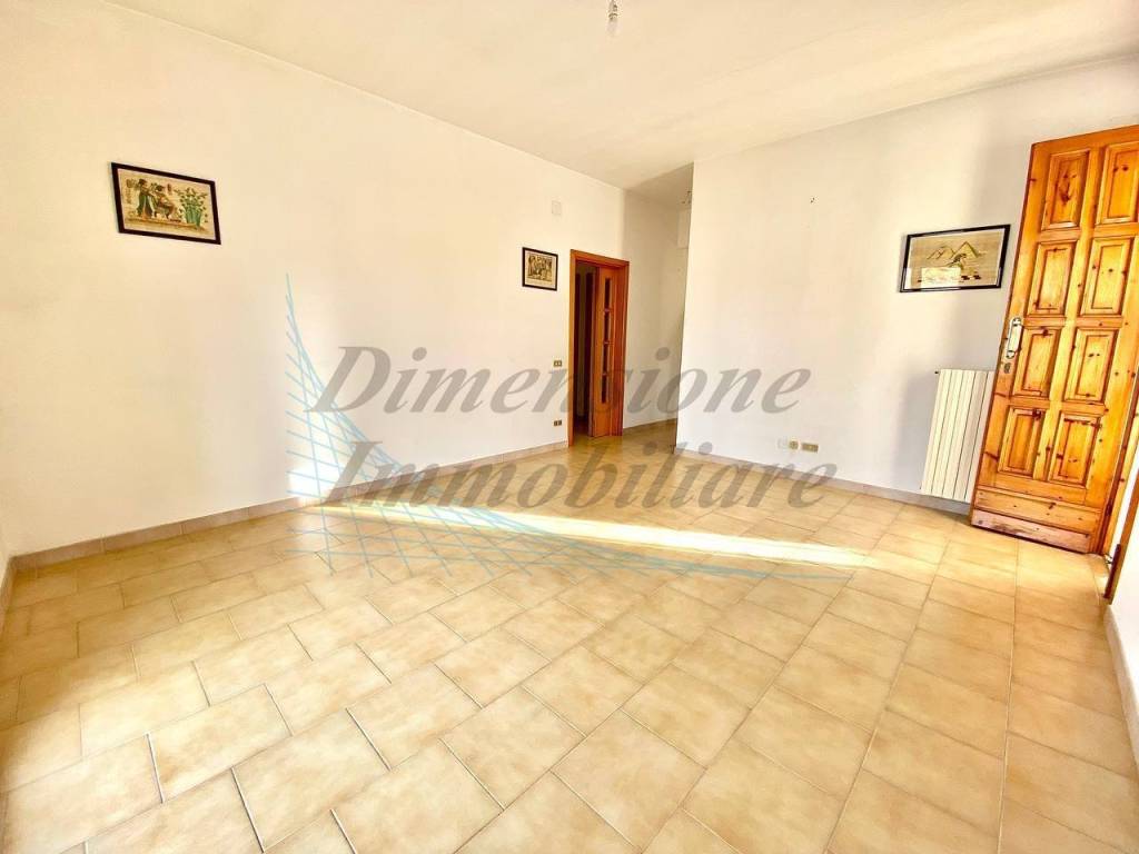 Appartamento a Cecina in Via Raffaello Lambruschini, 4 - Foto 2