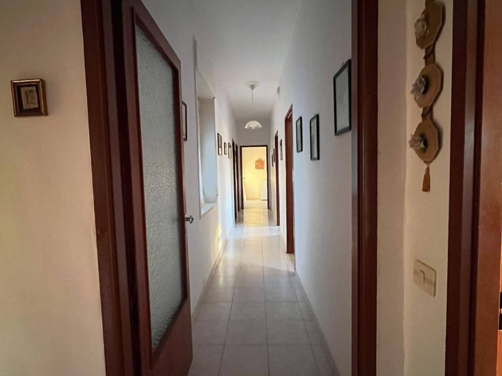 Appartamento a Siracusa in Via Salvatore Monteforte - Foto 4