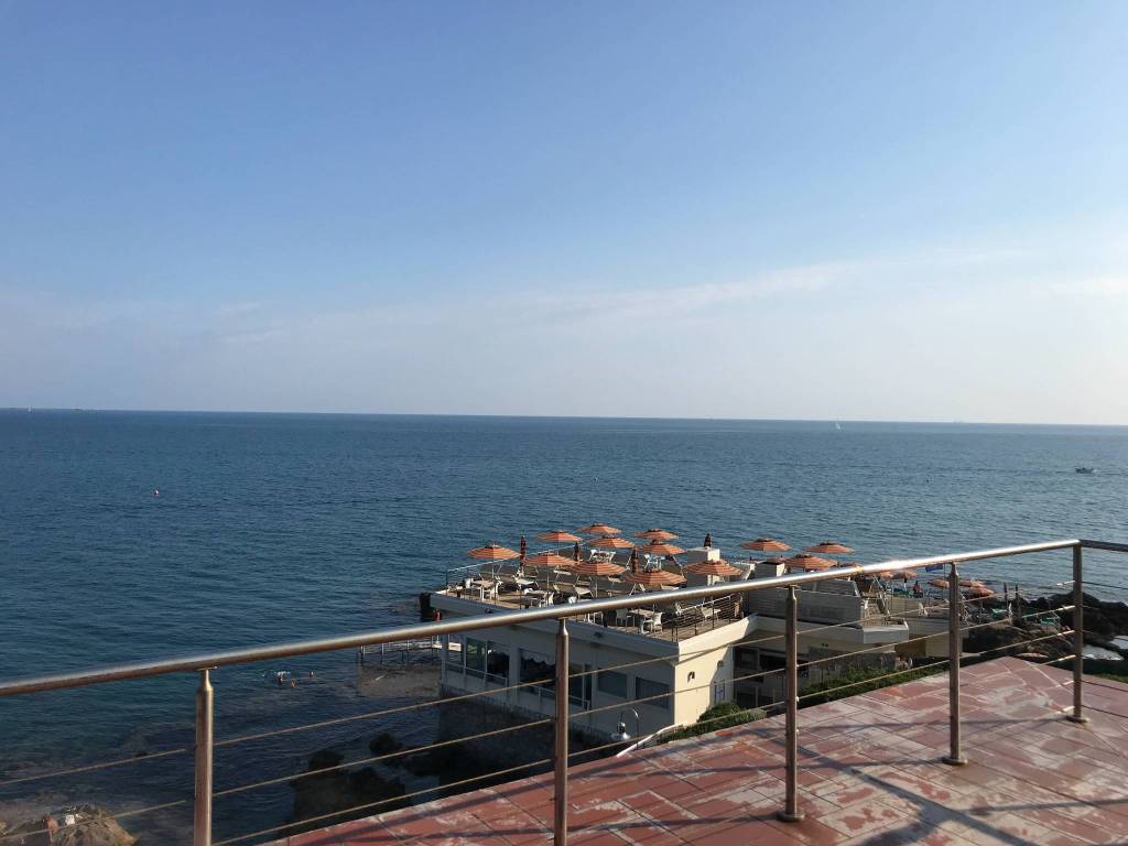 Villa a Rosignano marittimo in Via Guglielmo Marconi, 24 - Foto 2