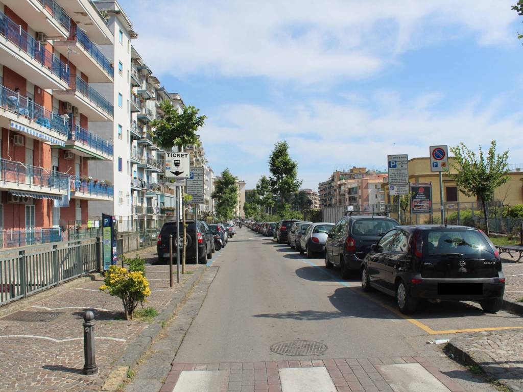 Appartamento a Portici in Via Gaetano Poli, 76 - Foto 3