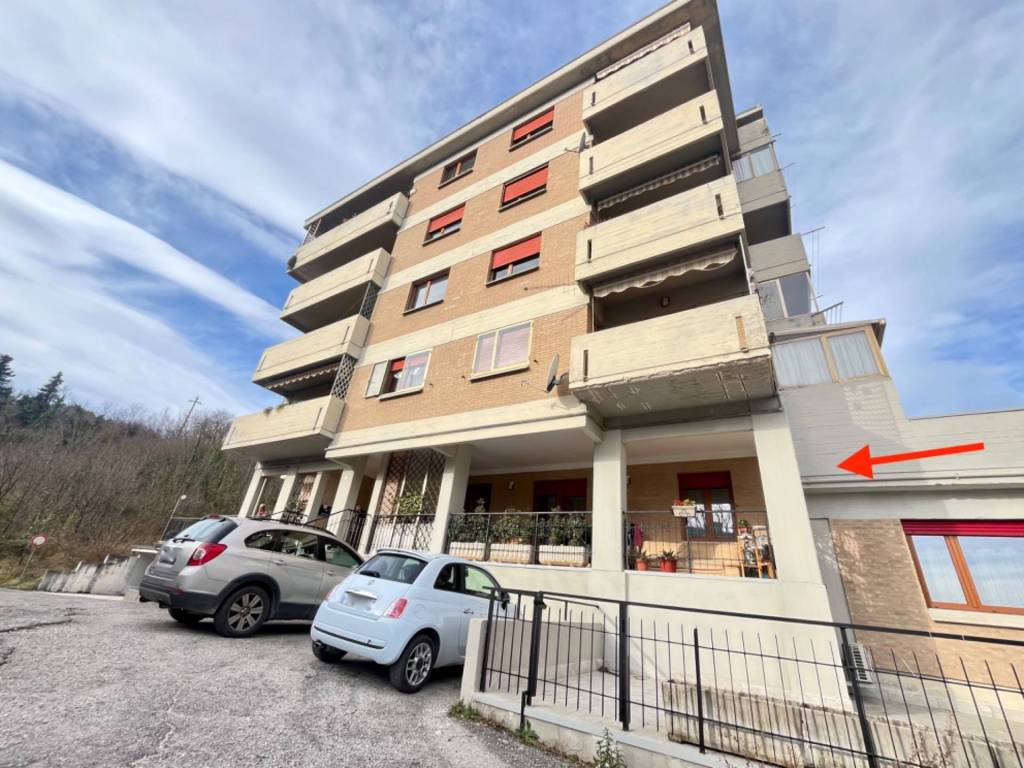 Appartamento a Fabriano in VIA ROMUALDO SASSI, 4 - Foto 2