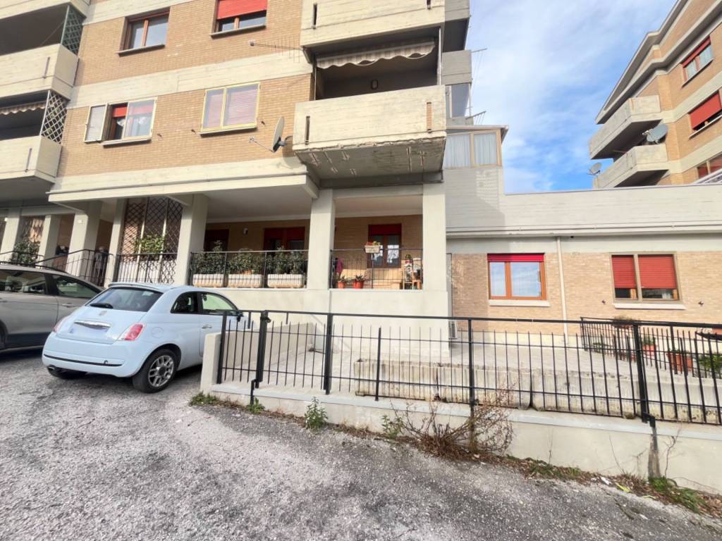 Appartamento a Fabriano in VIA ROMUALDO SASSI, 4 - Foto 4