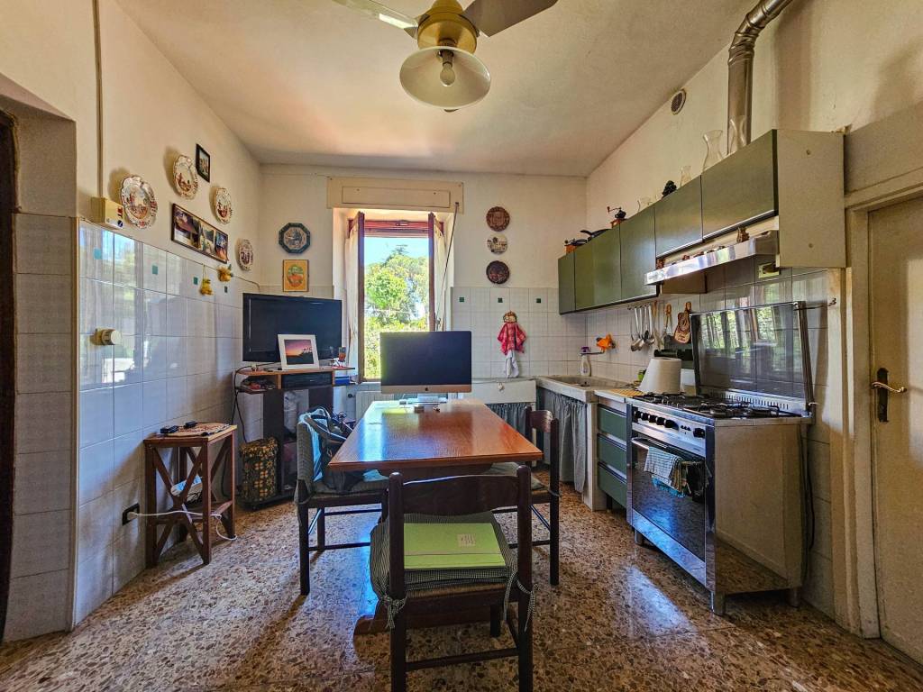 Villa a Sarzana in Via Paolo Diana - Foto 5
