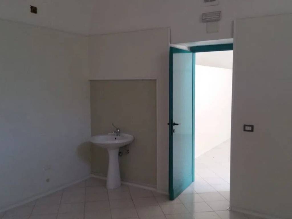 Immobile a Casapulla in Via Quattro Novembre S.N.C. - Foto 2