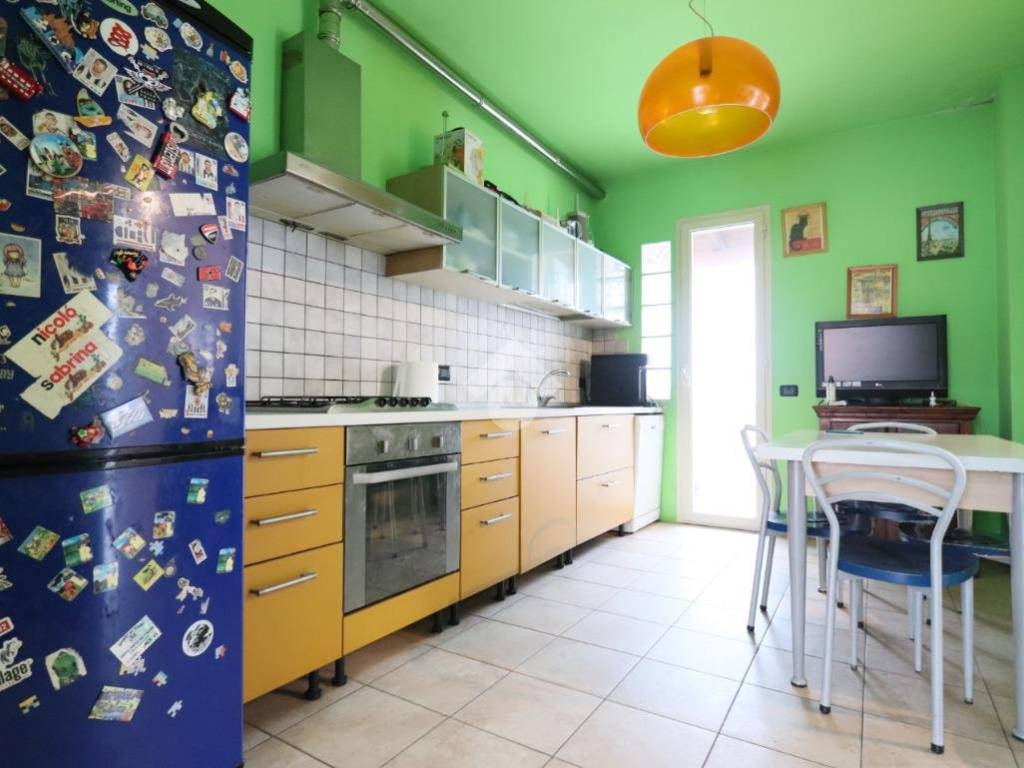 Appartamento a Alba adriatica in Via Garibaldi, 32 - Foto 2