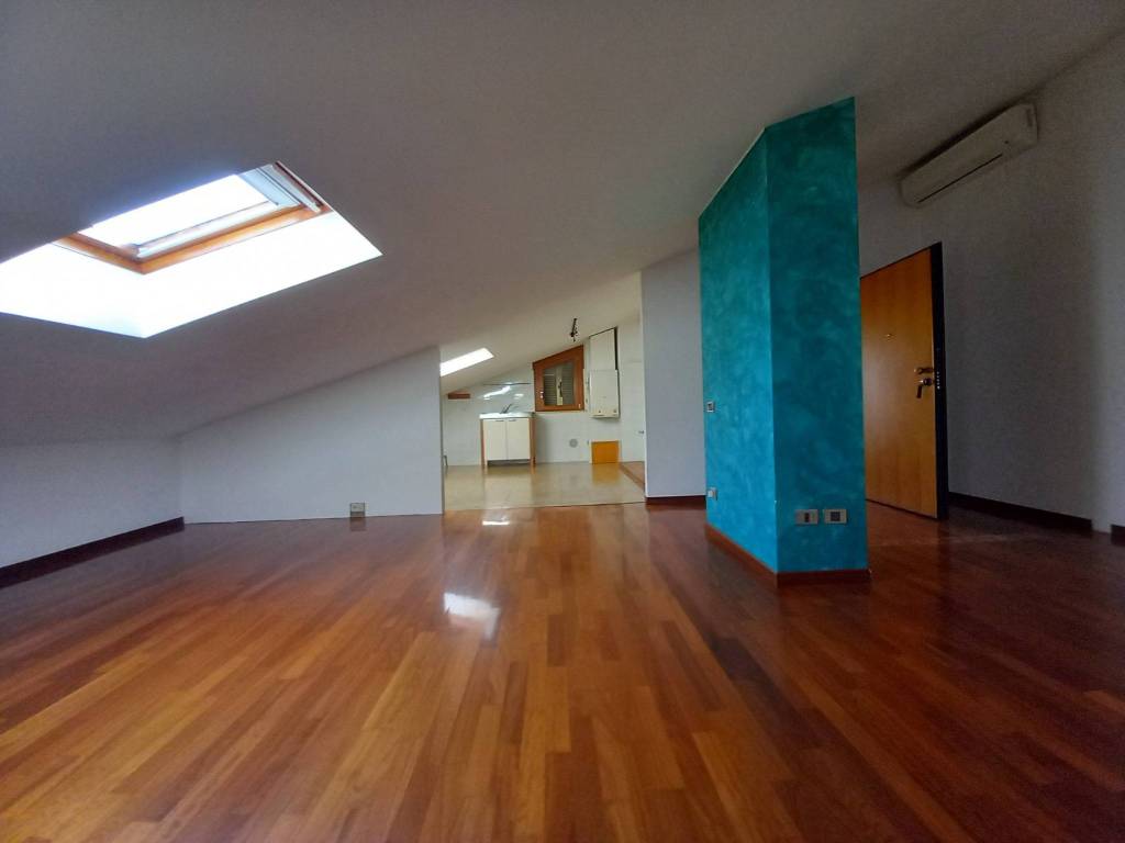 Appartamento a Pesaro in Via Angelo Secchi - Foto 2