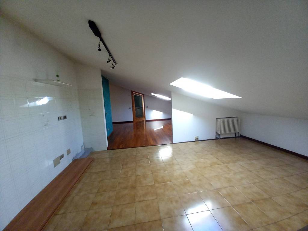 Appartamento a Pesaro in Via Angelo Secchi - Foto 5