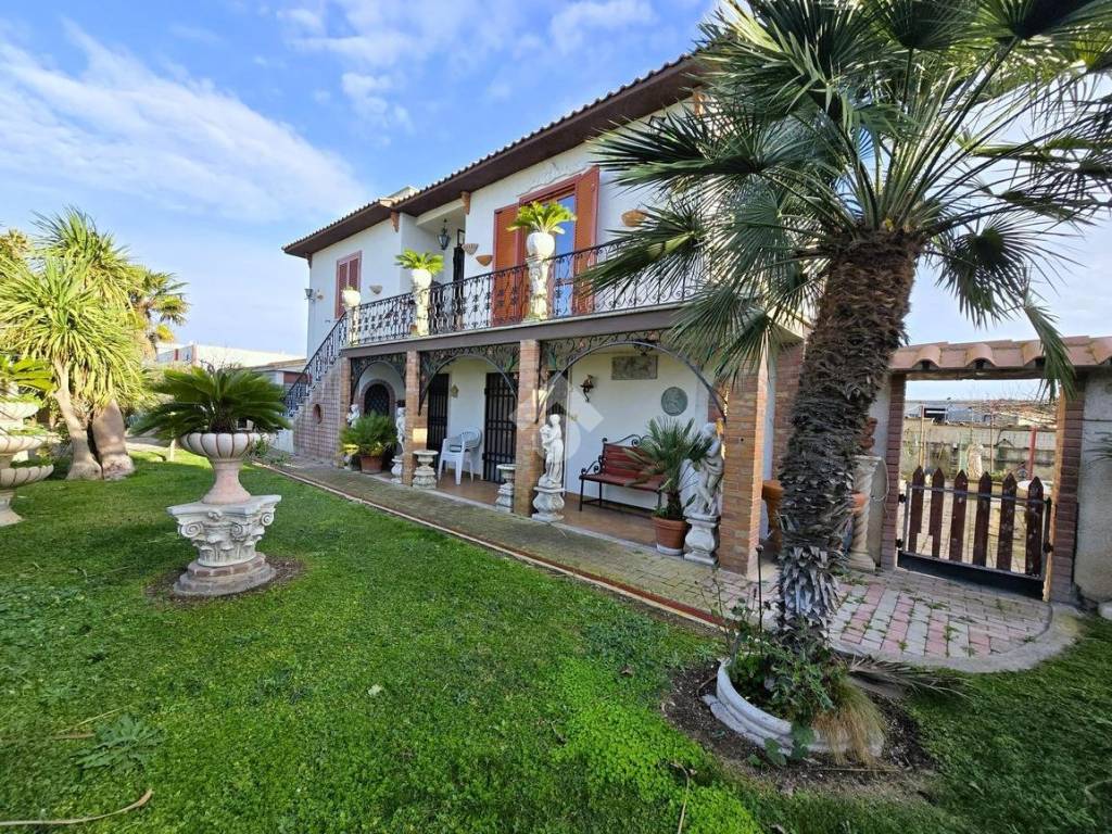 Villa a Tarquinia in Via di Porto Clementino, 71 - Foto 3