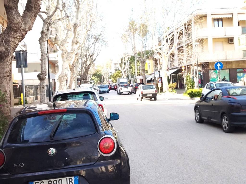 Palazzo / stabile a Giulianova in Via Evangelista Torricelli - Foto 2