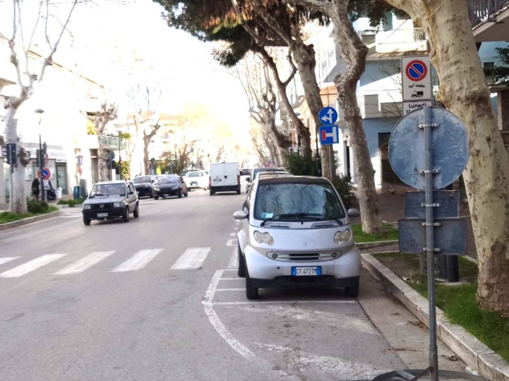 Palazzo / stabile a Giulianova in Via Evangelista Torricelli - Foto 3