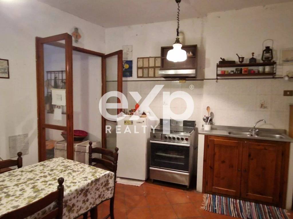 Casa indipendente a Torpè in Corso Marconi - Foto 5