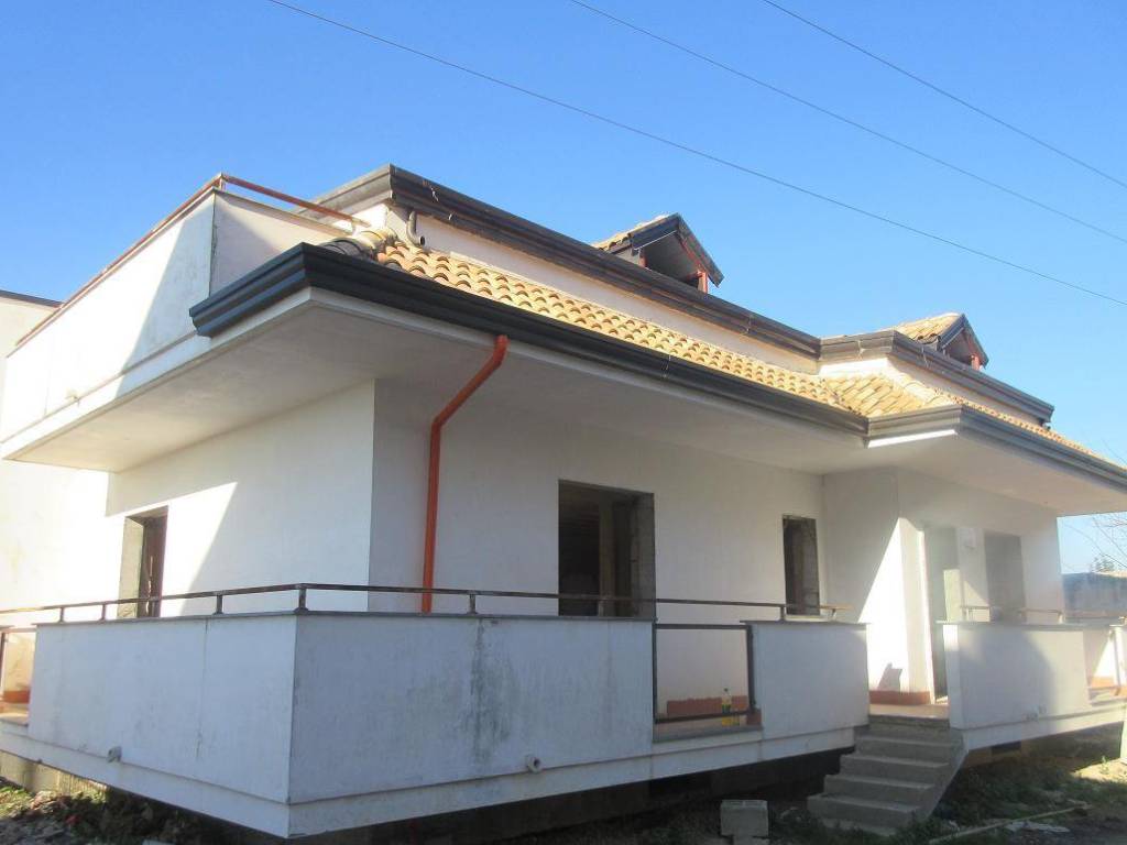 Villa a Maddaloni in Via Appia, 458 - Foto 5
