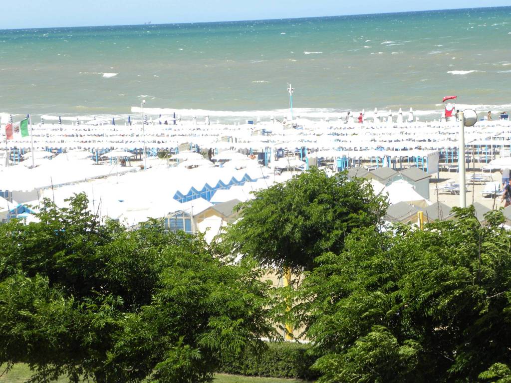 Villa a Riccione in Viale Giordano Bruno - Foto 4