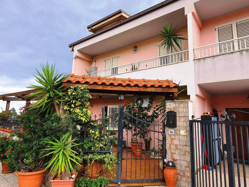Villa a Satriano - Foto 2