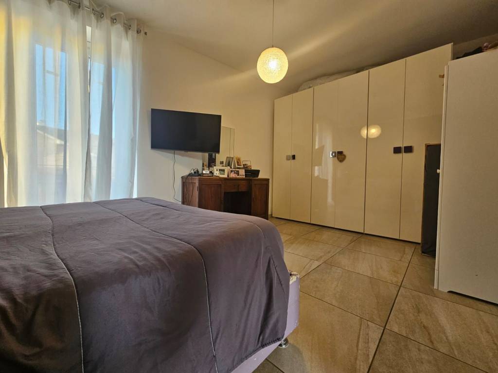 Casa indipendente a Cameri in Via Giosuè Carducci - Foto 5