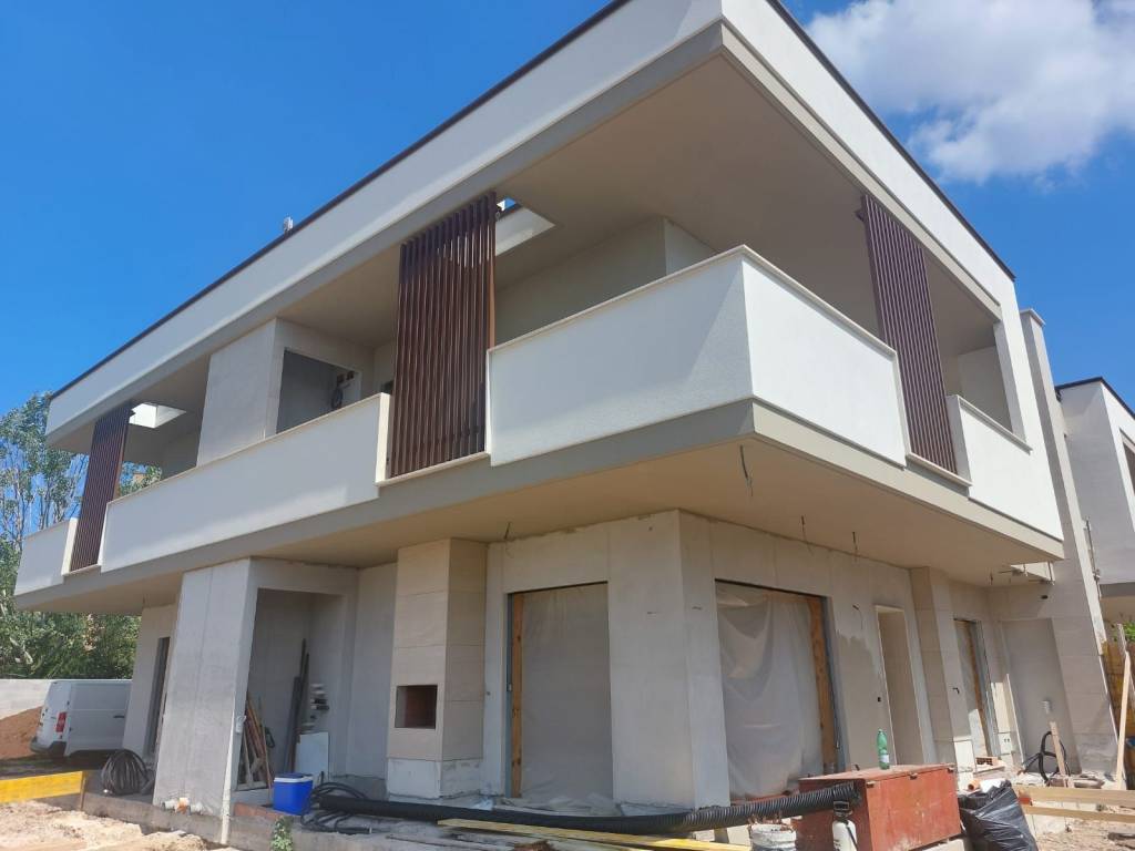 Villa a Aprilia in Via Nuoro - Foto 5