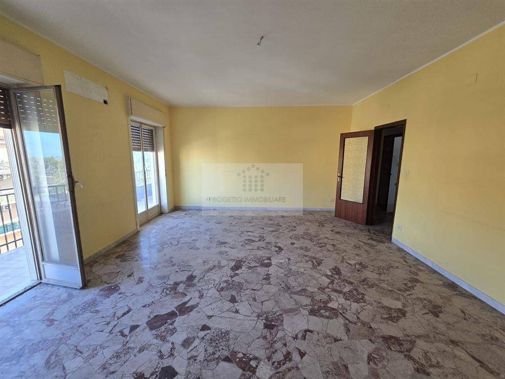 Appartamento a Priolo gargallo in VIA DELLE PENTAPOLI, 9 - Foto 2