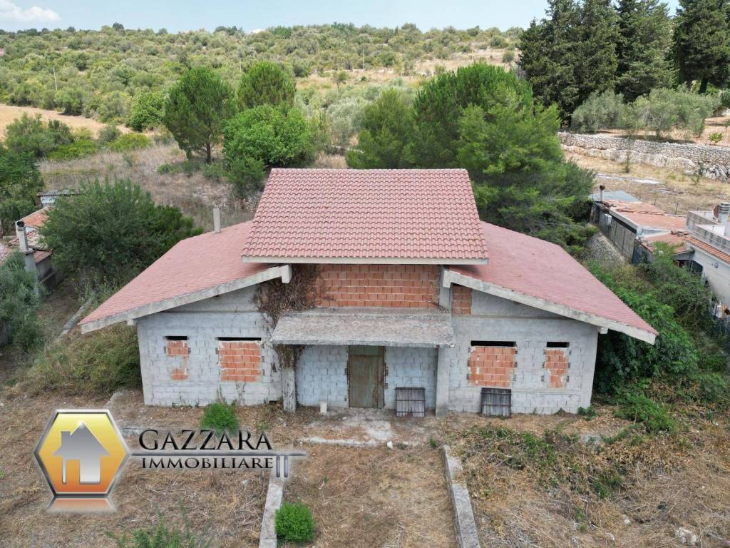 Villa a Canicattini bagni in via Seminario - Foto 2